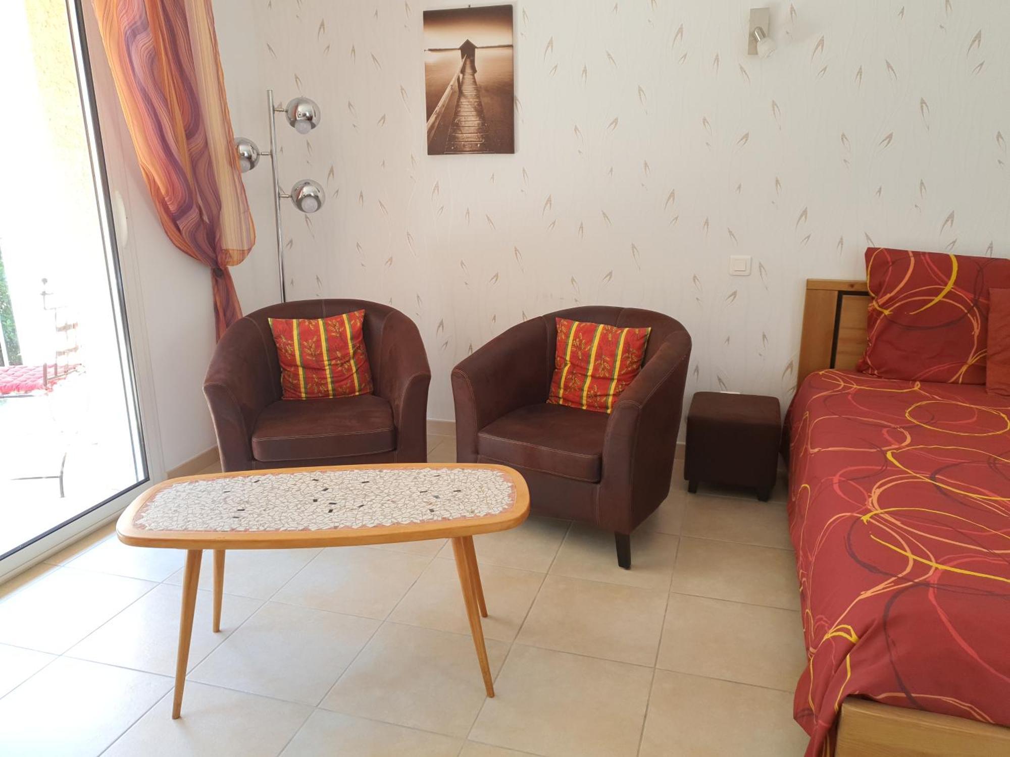 Villa Des Masques Aubais Rom bilde